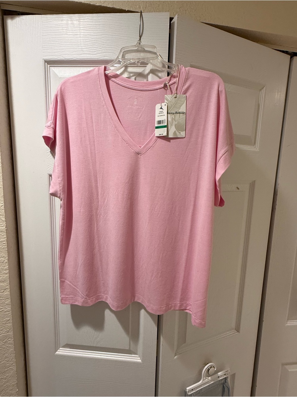 Tommy Bahama Light Pink V-Neck Short Sleeve Tee
